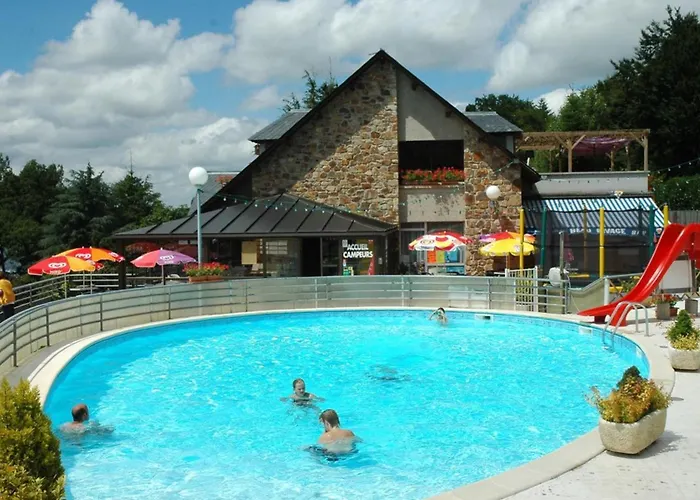 5 Pers. Avec Terrasse Face Au - Api-1-52-600 Salles-Curan