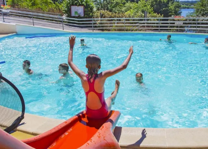 5 Pers. Avec Terrasse Face Au - Api-1-52-600 Parque de Campismo