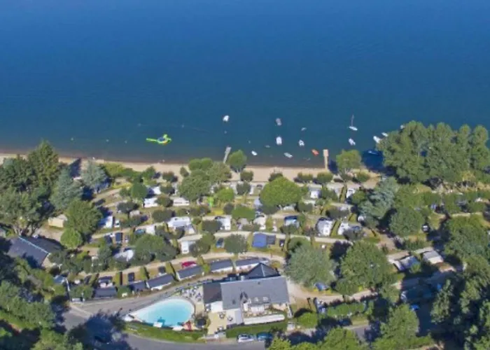 Parque de Campismo 5 Pers. Avec Terrasse Face Au - Api-1-52-600