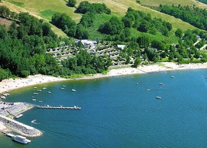 5 Pers. Avec Terrasse Face Au - Api-1-52-600 Parque de Campismo